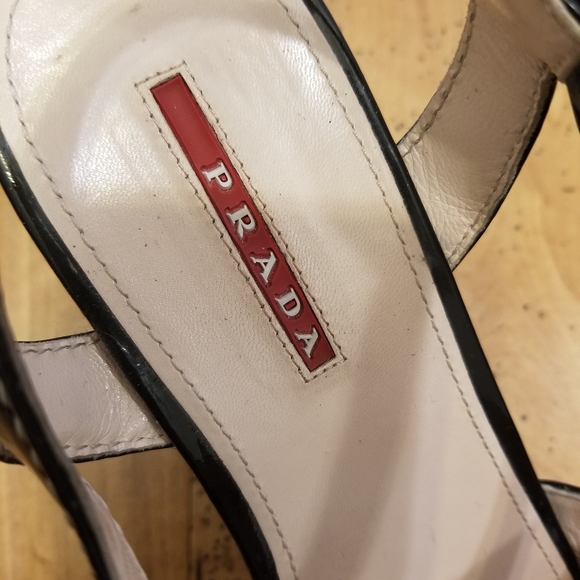 Prada black patent wedge sandals, size 38, excellent condition - Picture 3 of 8